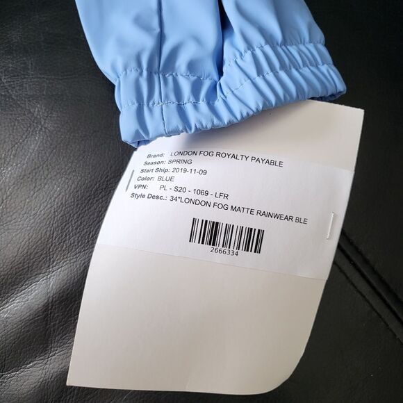 London Fog rainwear coat light blue color S/P size - Picture 8 of 9